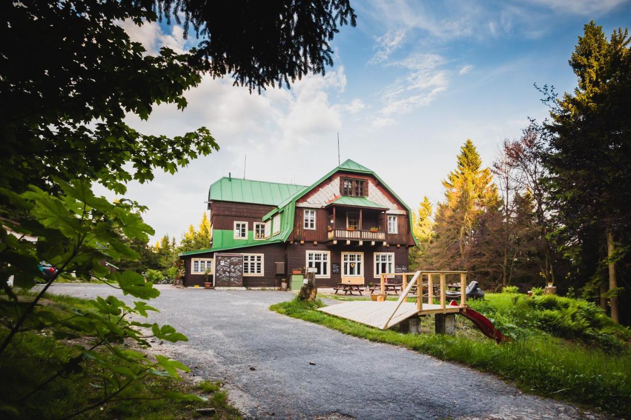 Turnovska Chata Korenov Exterior photo